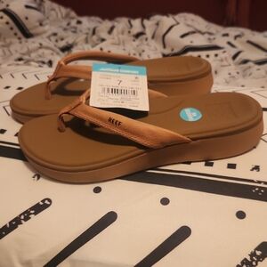 Reef Tan Comfort Sandals